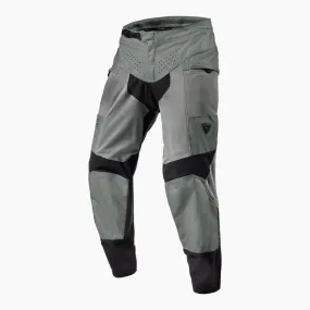 Pantalon Revit Territory gris allongé