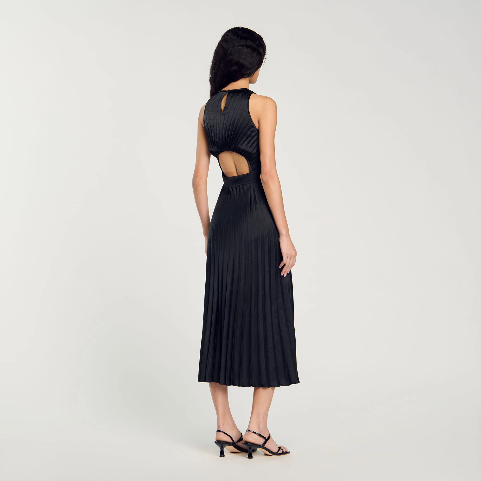 Robe longue plissée