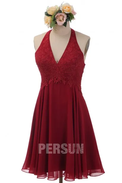 Robe rose de soirée courte halter à haut en dentelle florale