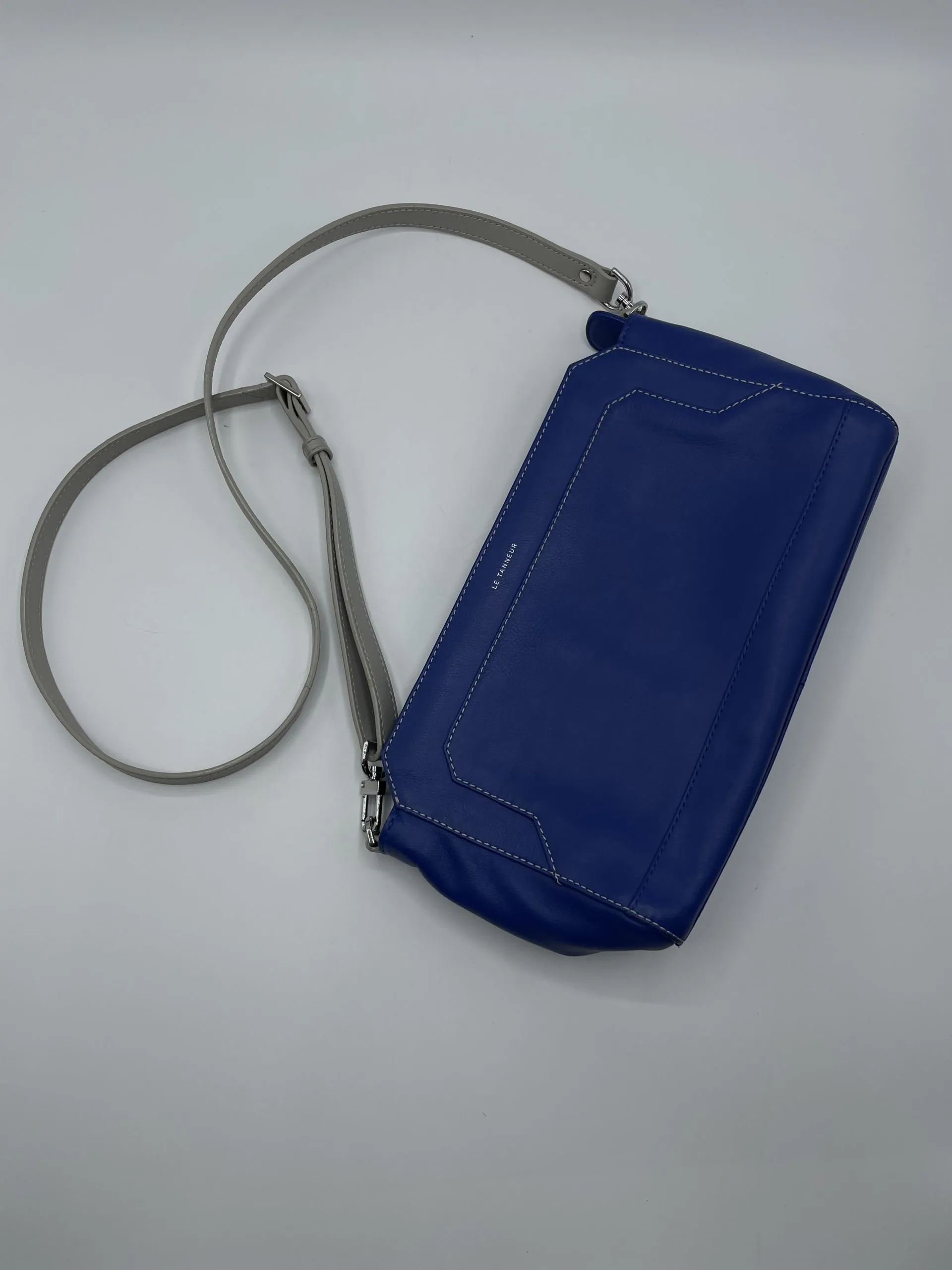 Sac bandoulière Le Tanneur bleu - Ressourcerie Histoires Sans Fin