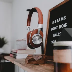 Support pour casque en noyer - Les Raffineurs